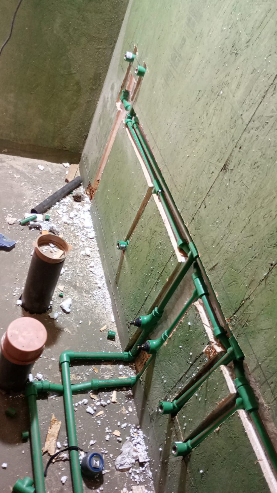 Plomería San Martín de los Andes — CAMAÑO HIDROGAS